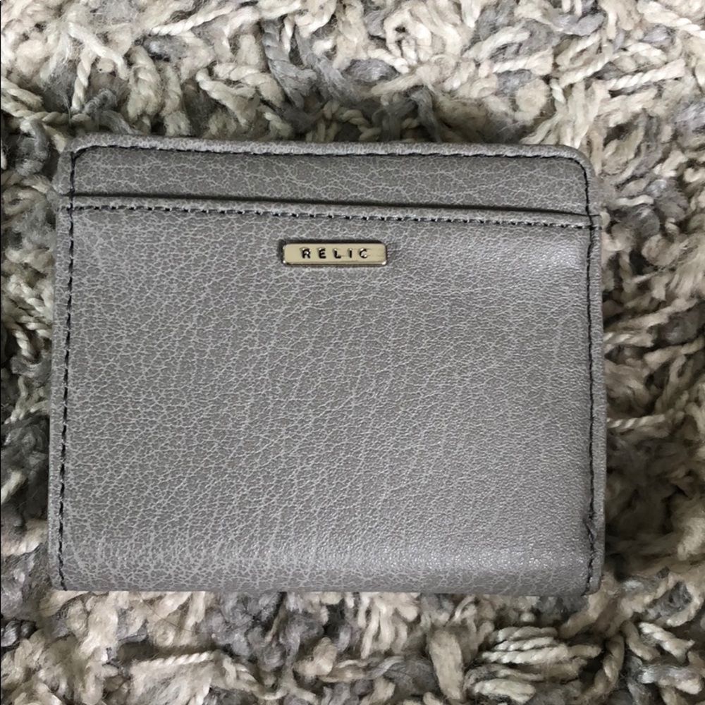 Simple wallet